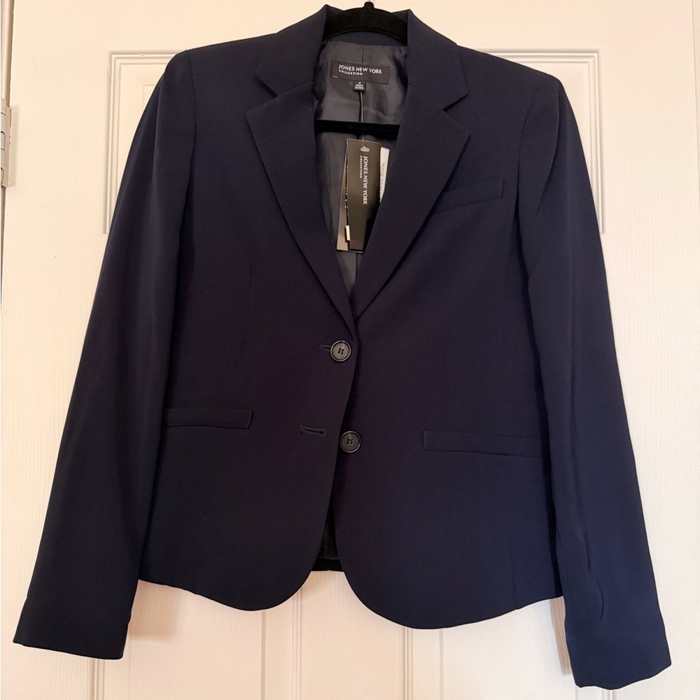 NWT jones New York collection Essential two button blazer, the Olivia jacket 4
